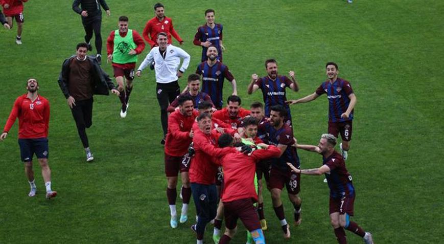 1461 Trabzon FK, Vanspor'u Penaltı Atışlarında Mağlup Etti