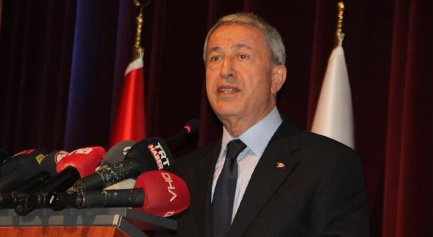 Bakan Akar: Teröristlerin sığınaklarının hepsi başlarına yıkıldı
