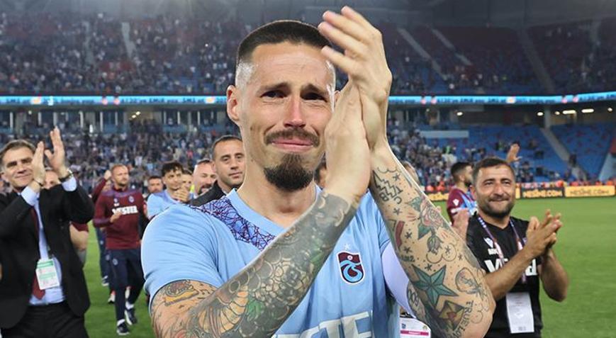 Futbol Marek Hamsiki bırakmıyor