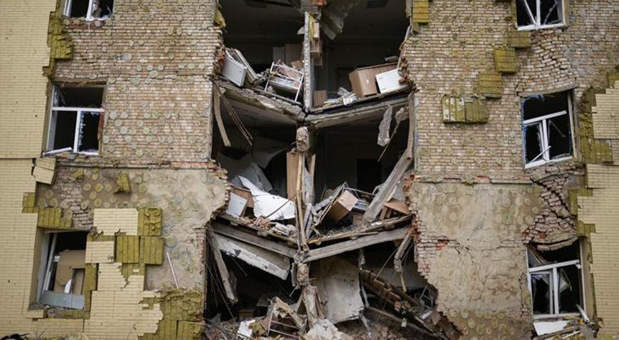 Rusya Ukrayna’ya hava saldırısı düzenledi