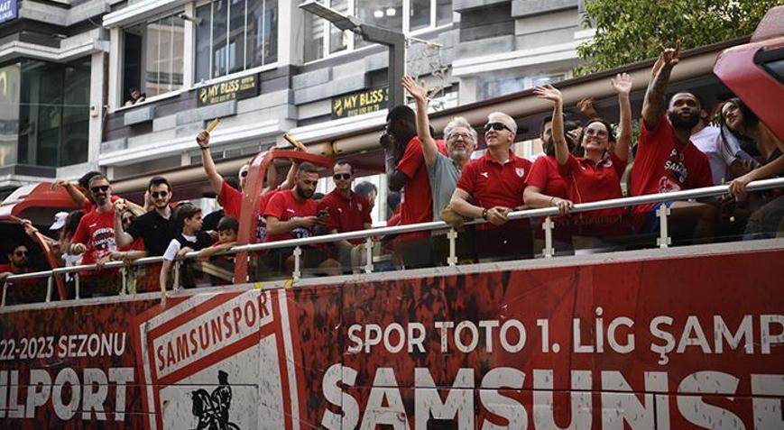 Samsunspor Basketbol’dan şampiyonluk kutlaması