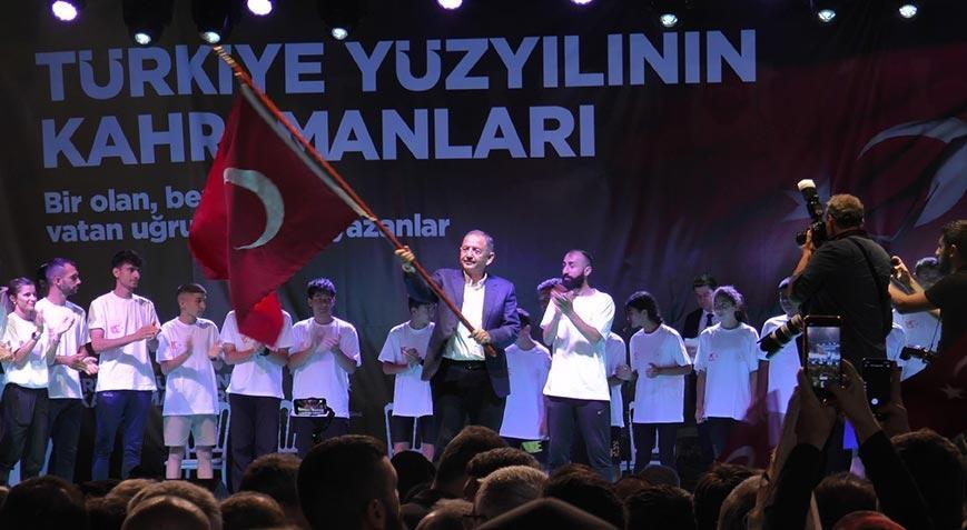 Bakan Özhaseki: Milletimiz 15 Temmuzda destan yazdı