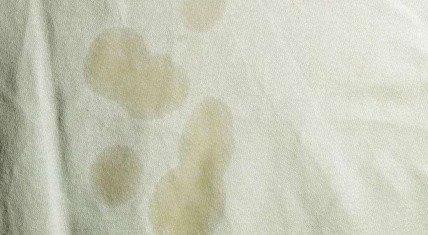 Yağ lekelerine doğal çözüm... Lekeli giymenize gerek yok Kökünden yok ediyor