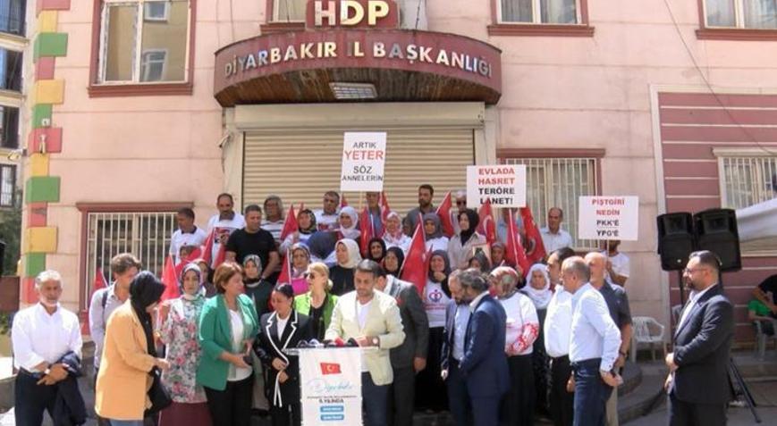 Evlat nöbeti devam ediyor Bir annenin haykırışı bütün Türkiye’ye yayıldı