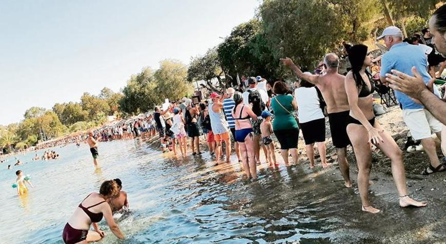 Sahilde ‘havlu’ dalgası Çeşme, Bodrum, Ayvalık...