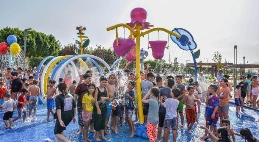 Kepezli ocuklara Kent Meydan nda Su Park Antalya Haberleri kepezli-ocuklara-kent-meydan-nda-su-park-antalya-haberleri
