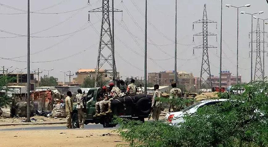 Sudan Krizi: Başkent Hartumdaki pazar yerine saldırıda en az 35 kişi öldü