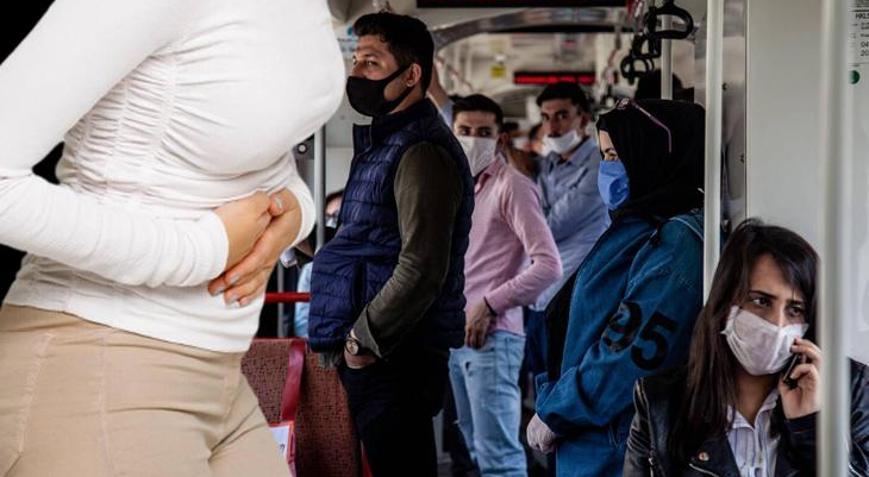 Daha öncekilerden farklı, Eris varyantı 2 belirtiyle vurdu Eski aşılar artık korumaz