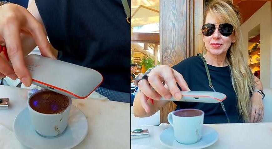 İpek Tuzcuoğlu kahvesini dezenfekte etti Görenler şaştı kaldı