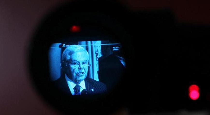 Türk düşmanı Menendez ABDyi karıştırdı Basın toplantısında skandal sözler