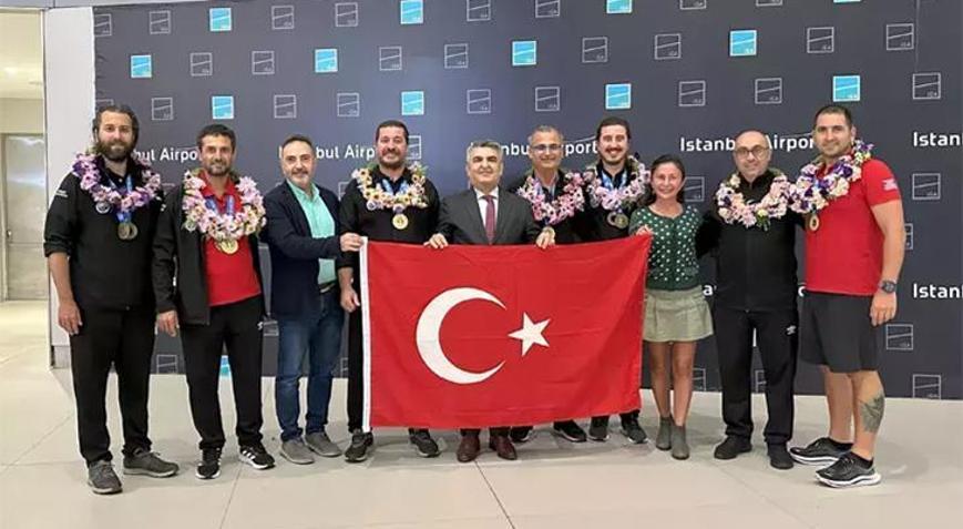 Türkiye Sualtı Sporları Federasyonundan büyük gurur Tarihte görülmemiş başarı