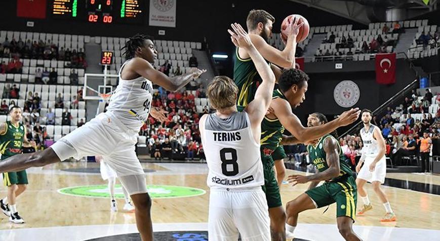 Manisa Büyükşehir Belediyespor, Norrköping Dolpihnsi farklı geçti