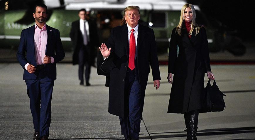Trump ailesi gündemden düşmüyor Bu kez de oğlu hakim karşısında