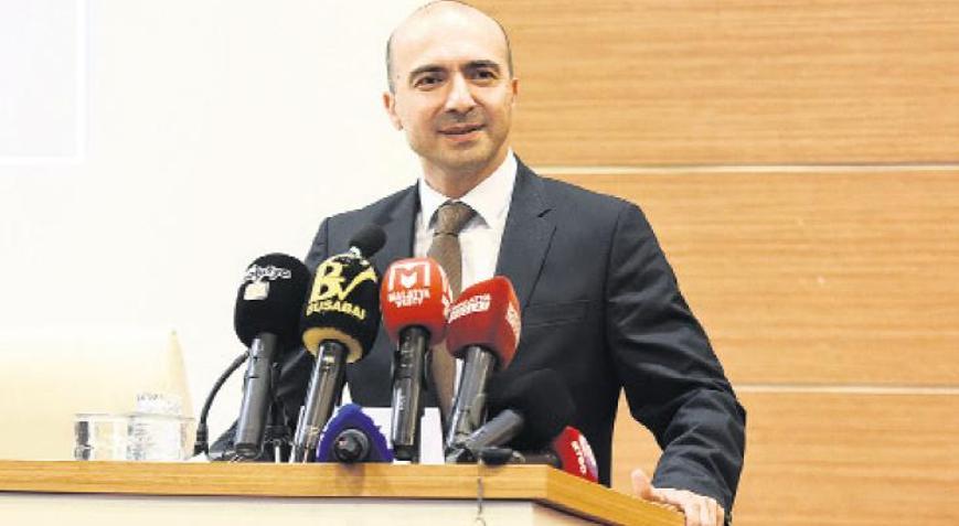 Deprem b�lgesine 450 milyon dolar destek