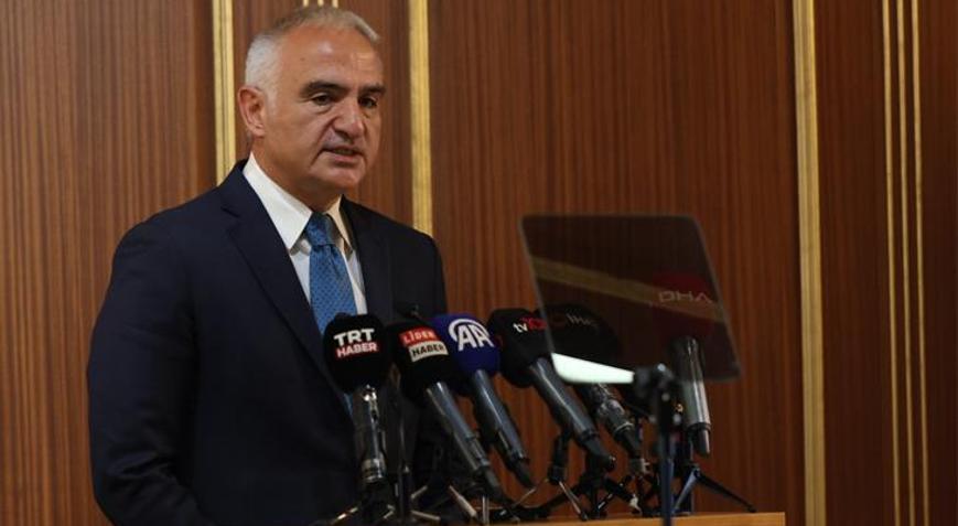 Bakan Ersoy: Turizm gelirimiz 42 milyar dolar oldu