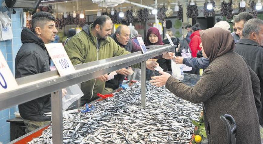 Bırakalım hamsi seneye de kalsın