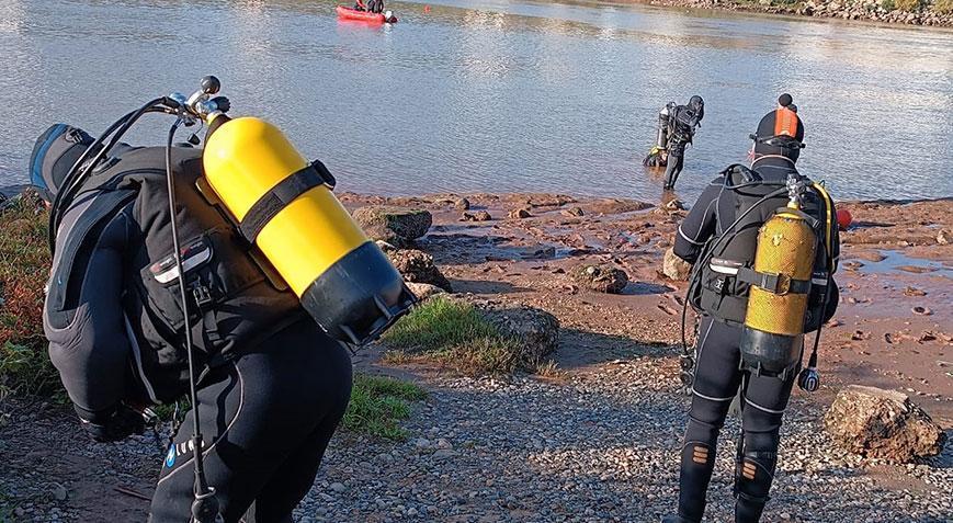 İki kız kardeş Dicle Nehrine atladı Zelin aranıyor