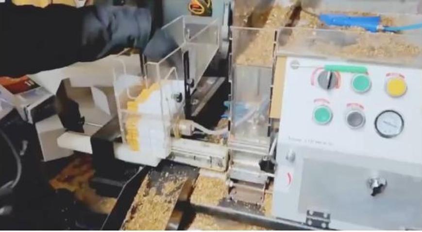 Jandarma ekiplerinden kaçak sigara üretim atölyesine operasyon