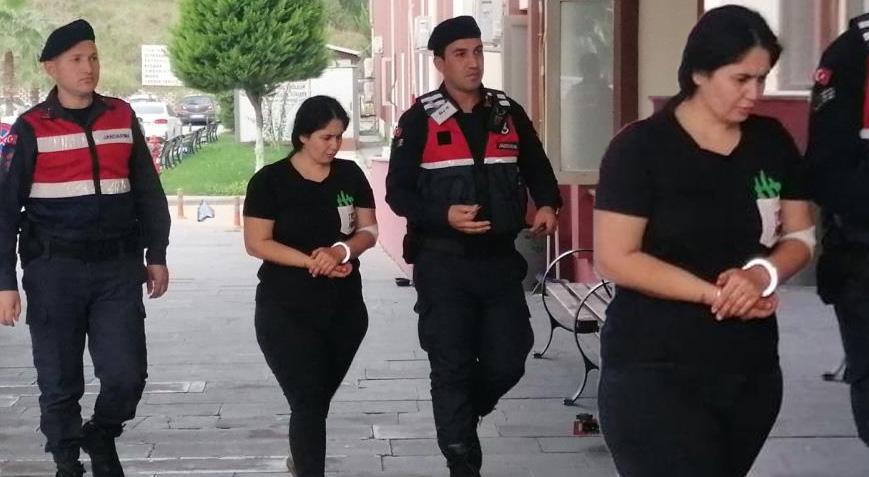 29 ya��ndaki kad�n, 61 ya��ndaki kocas�n� b��aklad�!