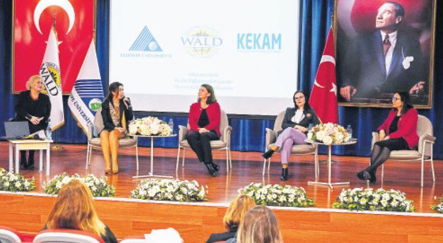 ‘Türkiye’de eğitimli ve güçlü kadınlar var’