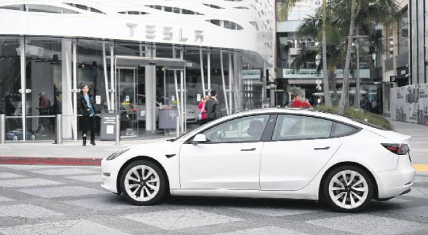 Tesla’ya ‘plaka’ davası şoku