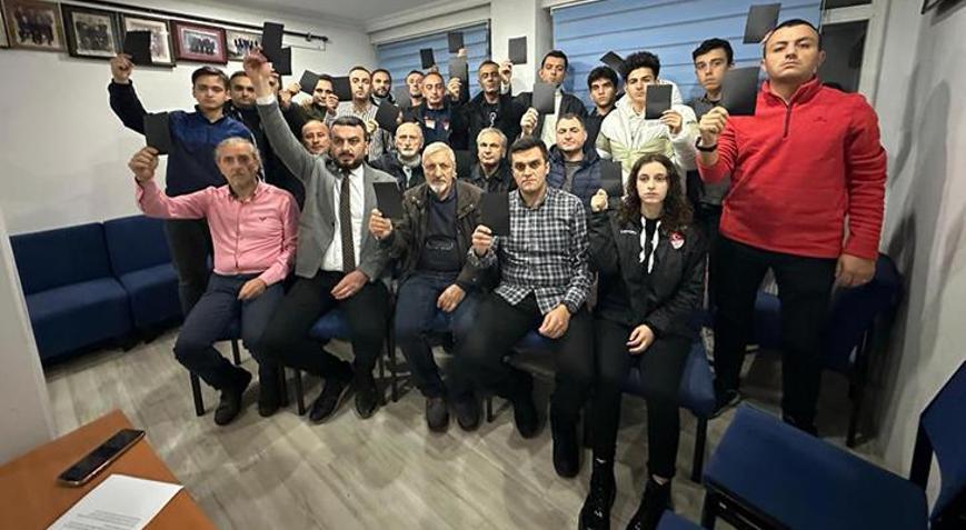 Zonguldaklı hakemler, Halil Umut Melere yönelik saldırıya siyah kart gösterdi