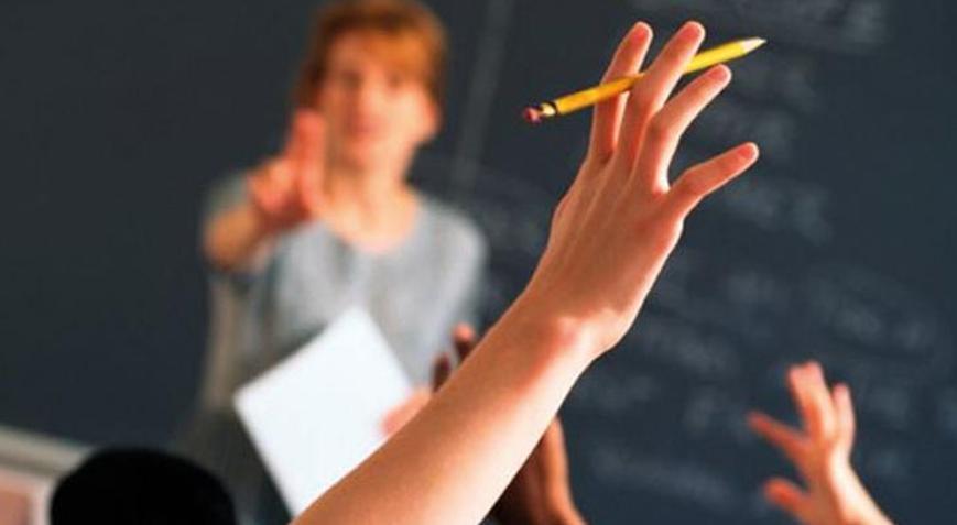 Liseliler eleştirel düşünmeyi öğrenecek