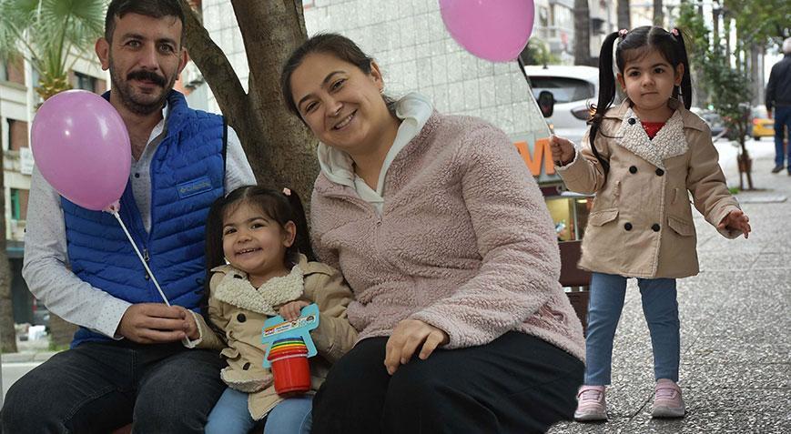 SMAlı Azra, tedavi sonrası desteksiz yürümeye başladı