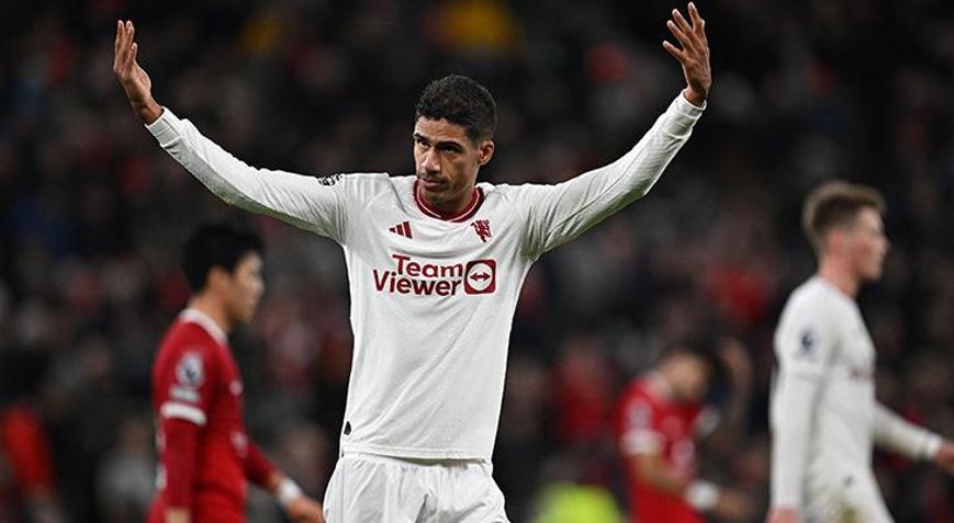 Manchester Unitedda Raphael Varanea Suudi Arabistandan 2 talip