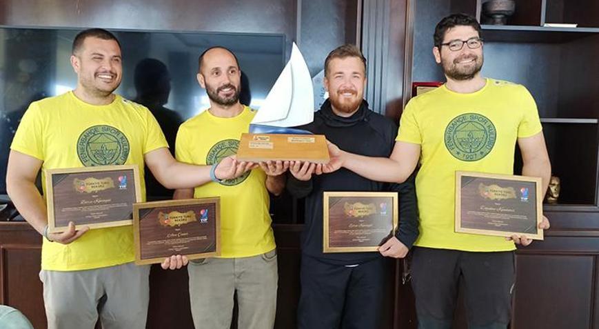 Fenerbahçe Doğuş yelken sporcuları rekor kırdı
