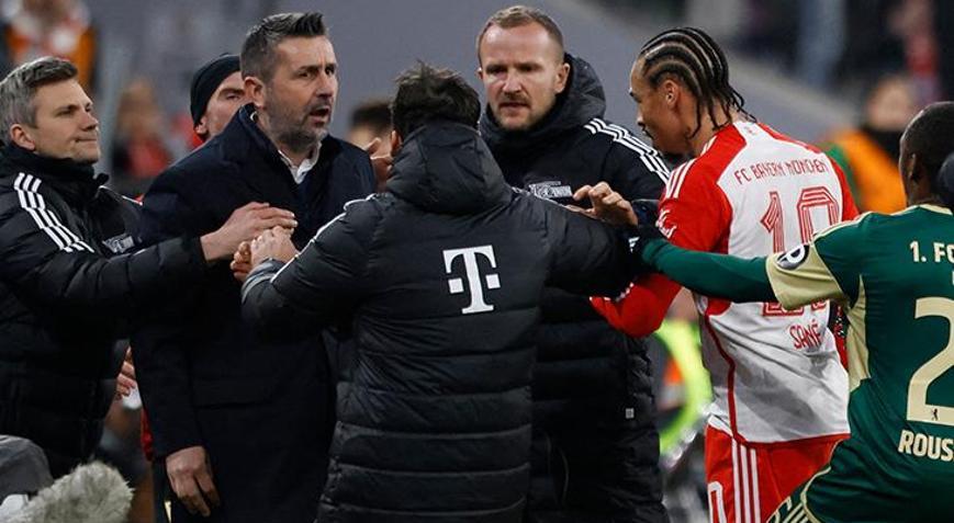 Bundesligada olay Trabzonsporun eski teknik direktörü Nenad Bjelica, ünlü yıldız Leroy Saneyi tokatladı