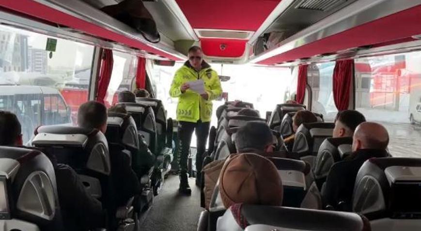 Bitlis’te trafik ekiplerinden emniyet kemeri bilgilendirmesi