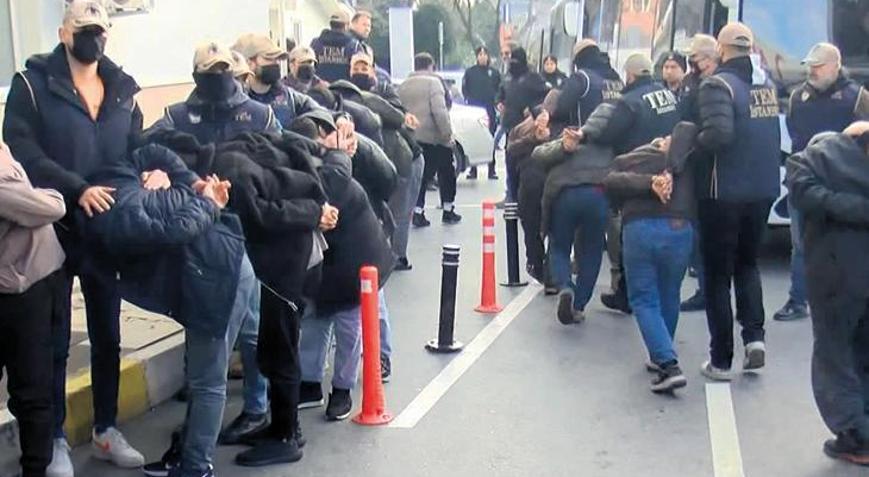 Eğitim için çiftlik aramışlar: 25 terörist tutuklandı