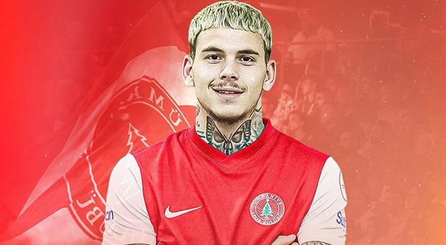 Fenerbahçeden ayrıldı 1. Lig ekibi transferi açıkladı