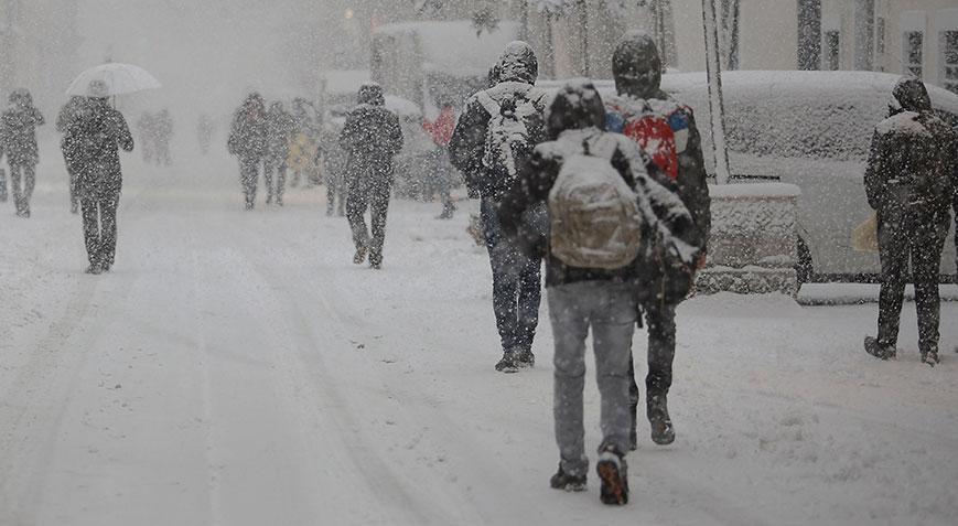 Çaldıranda taşımalı eğitime 1 gün ara verildi