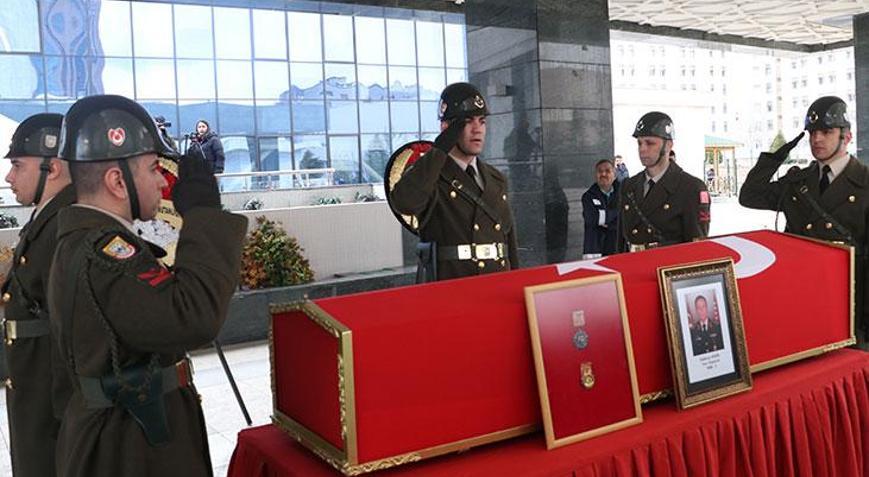 Saldıray Berk, son yolculuğuna uğurlandı