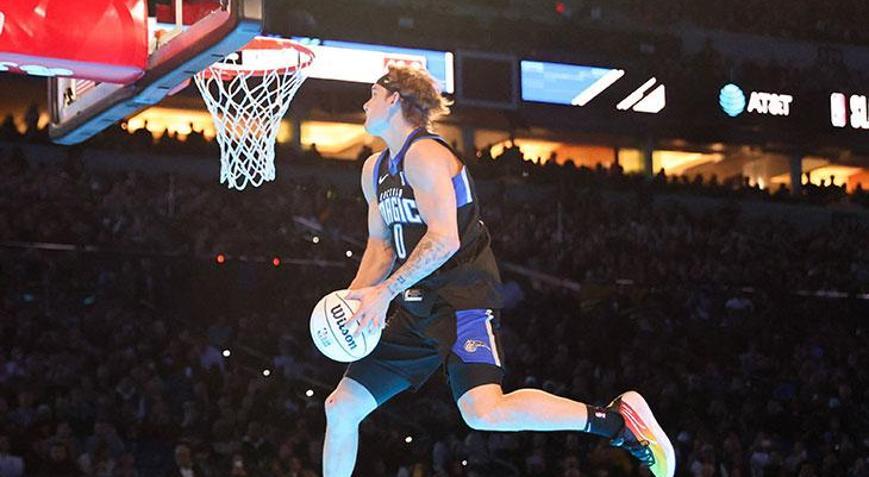 All-Star smaç yarışmasında kazanan Mac McClung Zach LaVine’den sonra bir ilk