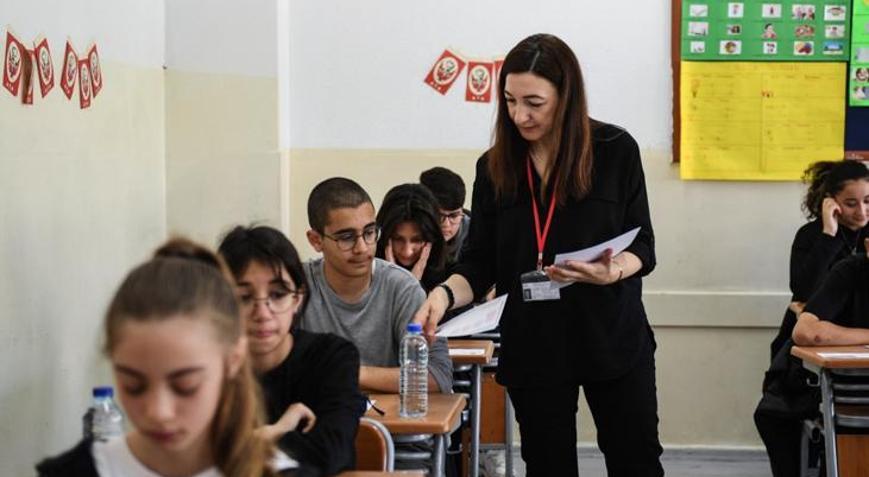 YKS ve LGSye girecek öğrencileri yakından ilgilendiriyor MEB ve ÖSYMden yeni adım