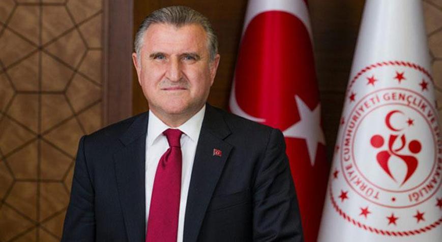 Gençlik ve Spor Bakanı Osman Aşkın Baktan özel sporculara tebrik