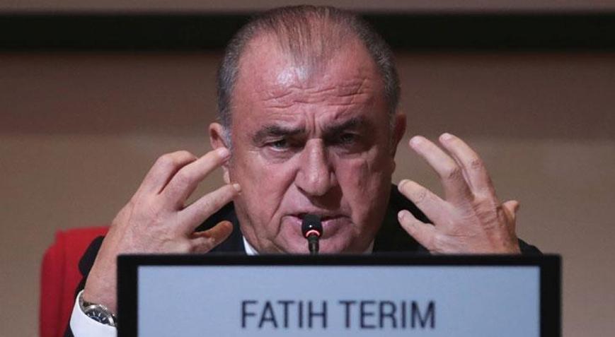Yunanistanda Fatih Terim öfkesi Panathinaikos taraftarı çıldırdı: Gönderin