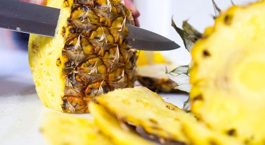 Ananas kabuklarını çöpe atan çok pişman olacak Artık asla ziyan etmeyeceksiniz