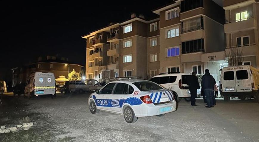 Kastamonuda yakınlarıyla tartışan şahıs dehşet saçtı: 1 ölü, 3 yaralı