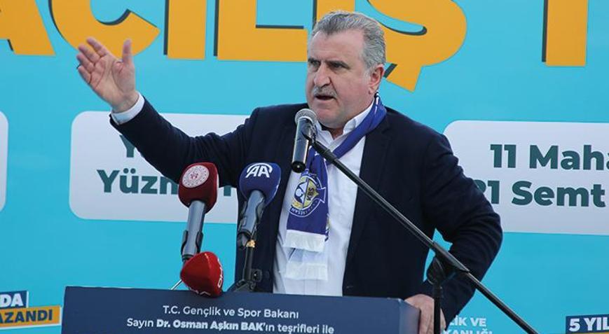 Bakan Bak: Türkiye, spor ülkesi olma yolunda hızla ilerliyor