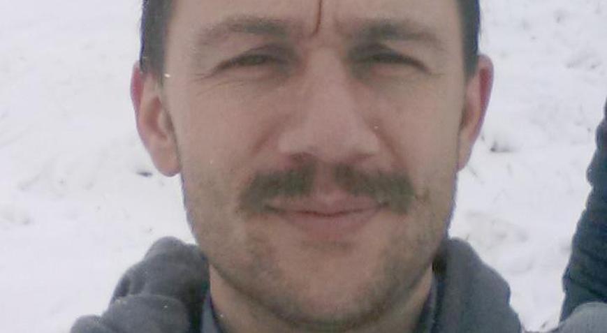 Halı sahada kalp krizi sonrası öldü; fenalaştığı anlar kamerada