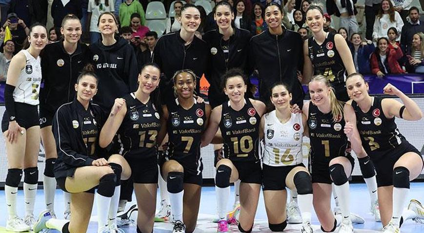 VakıfBank, Sultanlar Liginde normal sezonu galip kapattı