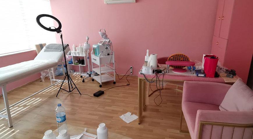 �zinsiz ve kay�t d��� g�zellik merkezlerine bask�n