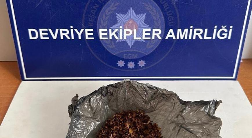 Edirne’de uyuşturucuyla yakalanan 2 kişiye gözaltı