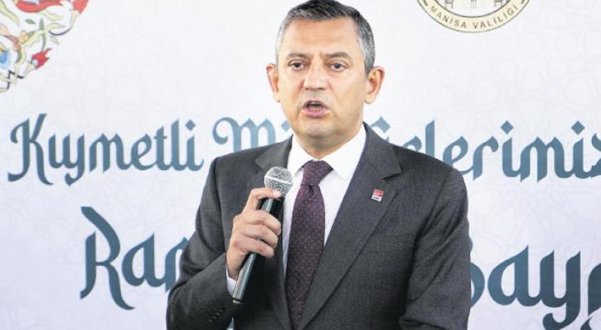 Özel şehit yakınlarıyla bayramlaştı