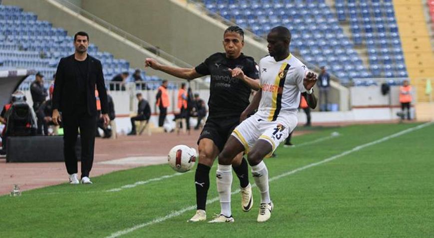 Hatayspora İstanbulspor darbesi: 0-3