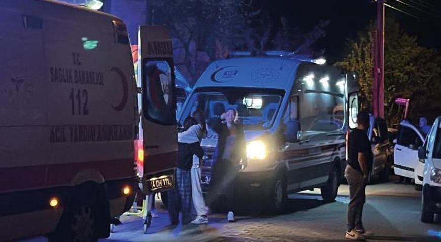 Dehşet evi Eşini ve kayınpederini bıçaklayarak öldürdü